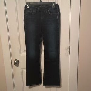 Silver Jeans Tuesday Size 26 x 31